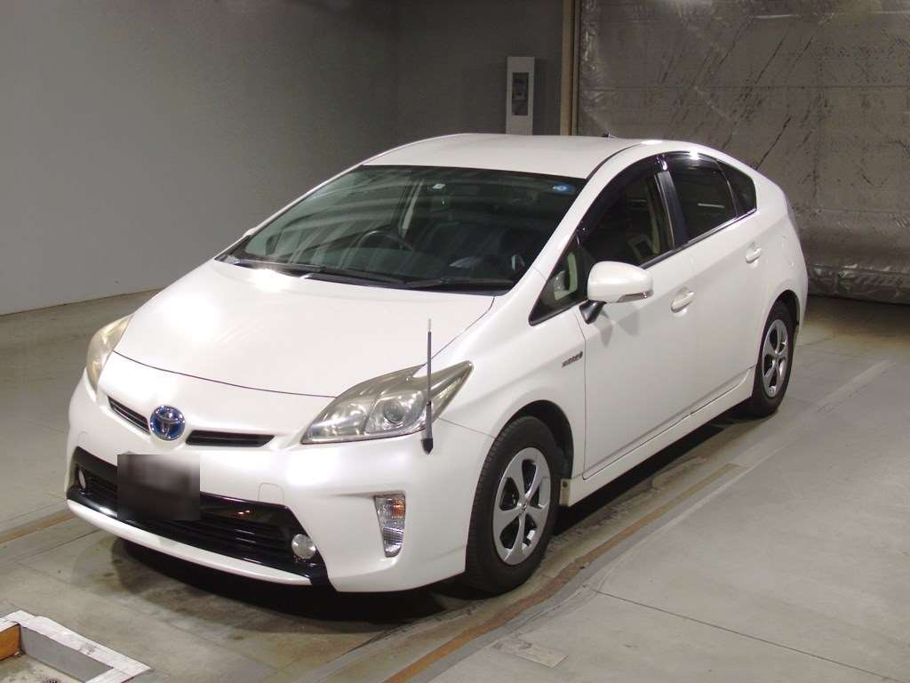 2013 Toyota Prius ZVW30[0]