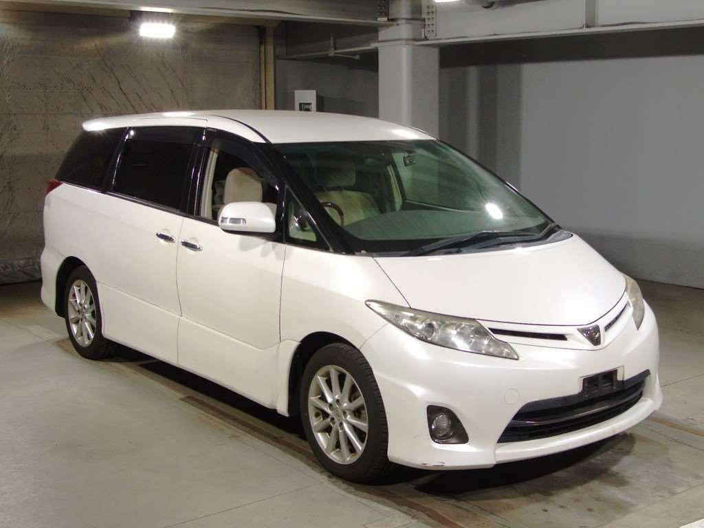 2010 Toyota Estima ACR50W[2]