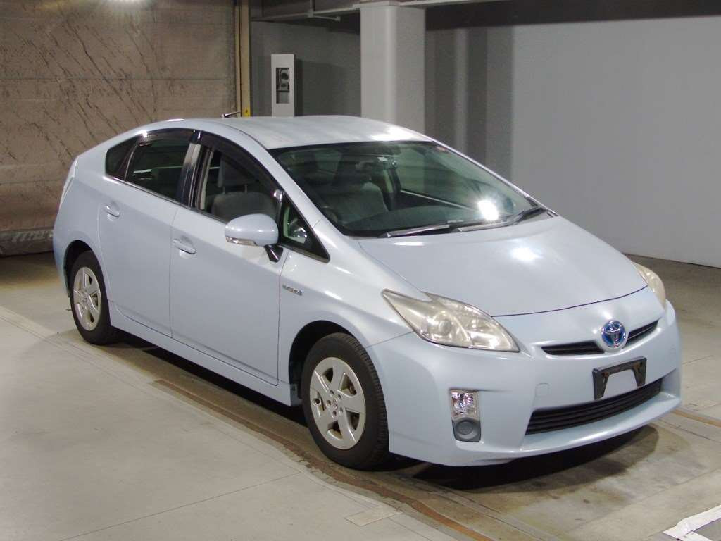 2009 Toyota Prius ZVW30[2]