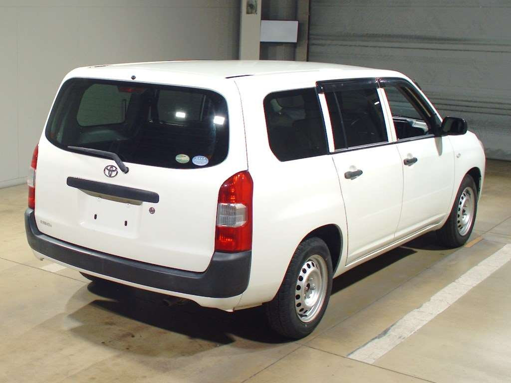 2017 Toyota Succeed NCP160V[1]