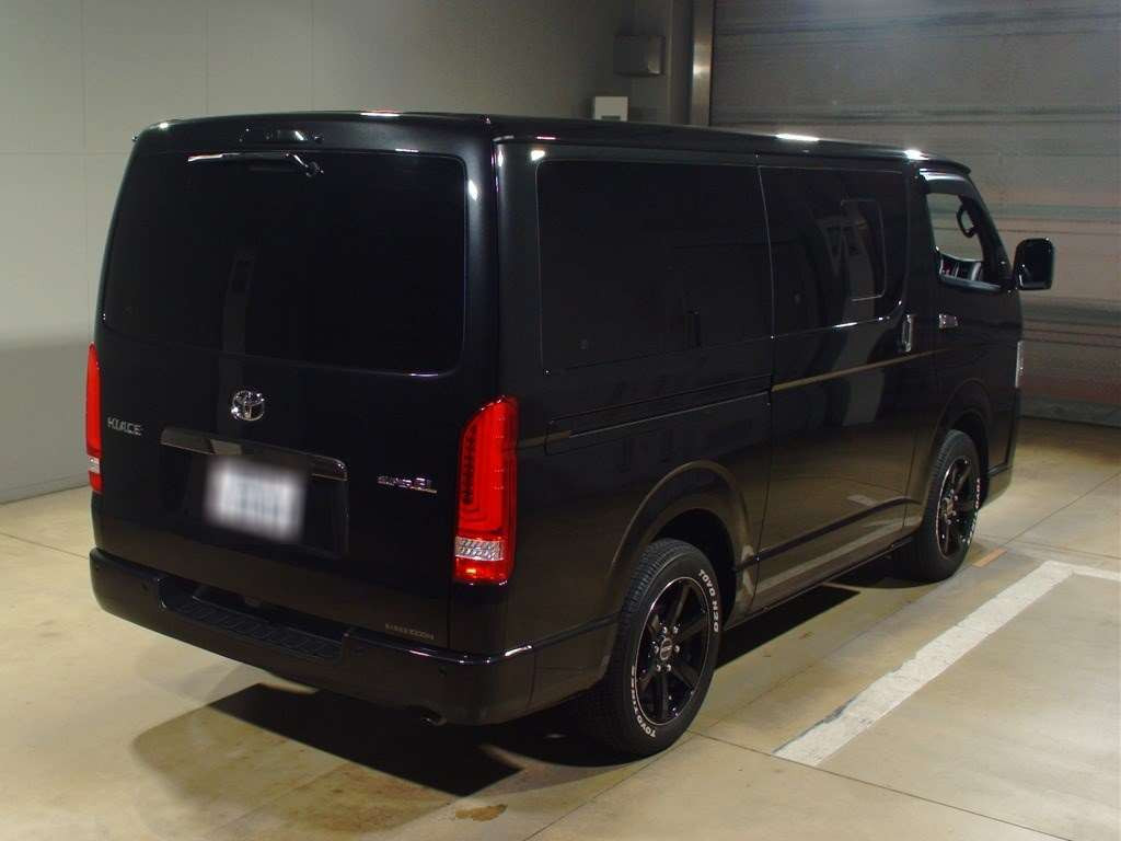 2022 Toyota Hiace Van GDH201V[1]