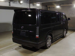 2009 Toyota Regiusace Van