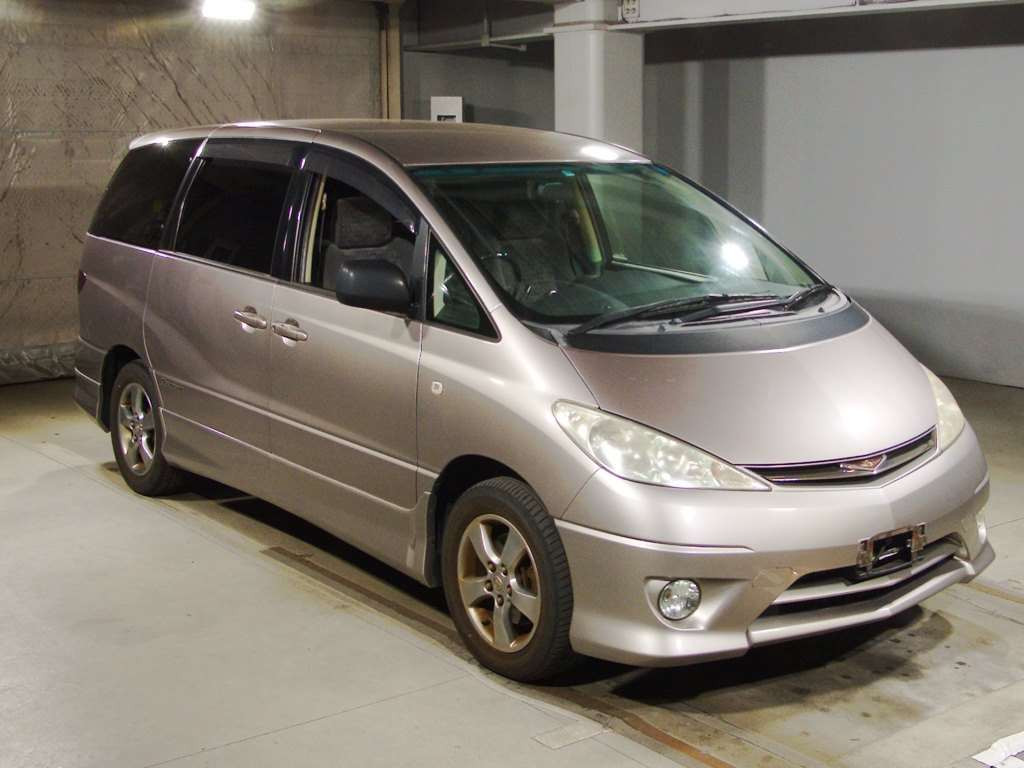 2005 Toyota Estima ACR30W[2]