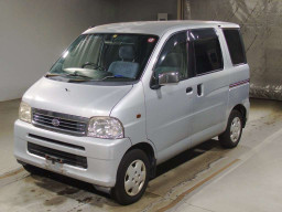 2004 Daihatsu Atrai Wagon