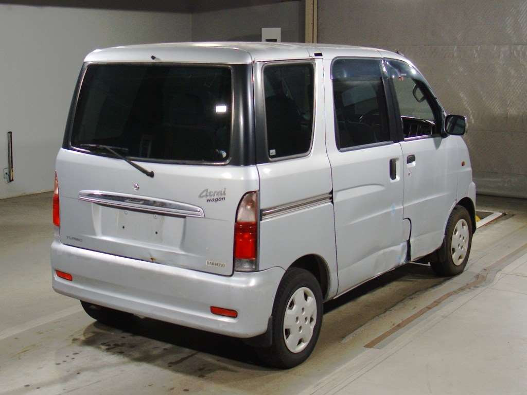 2004 Daihatsu Atrai Wagon S220G[1]