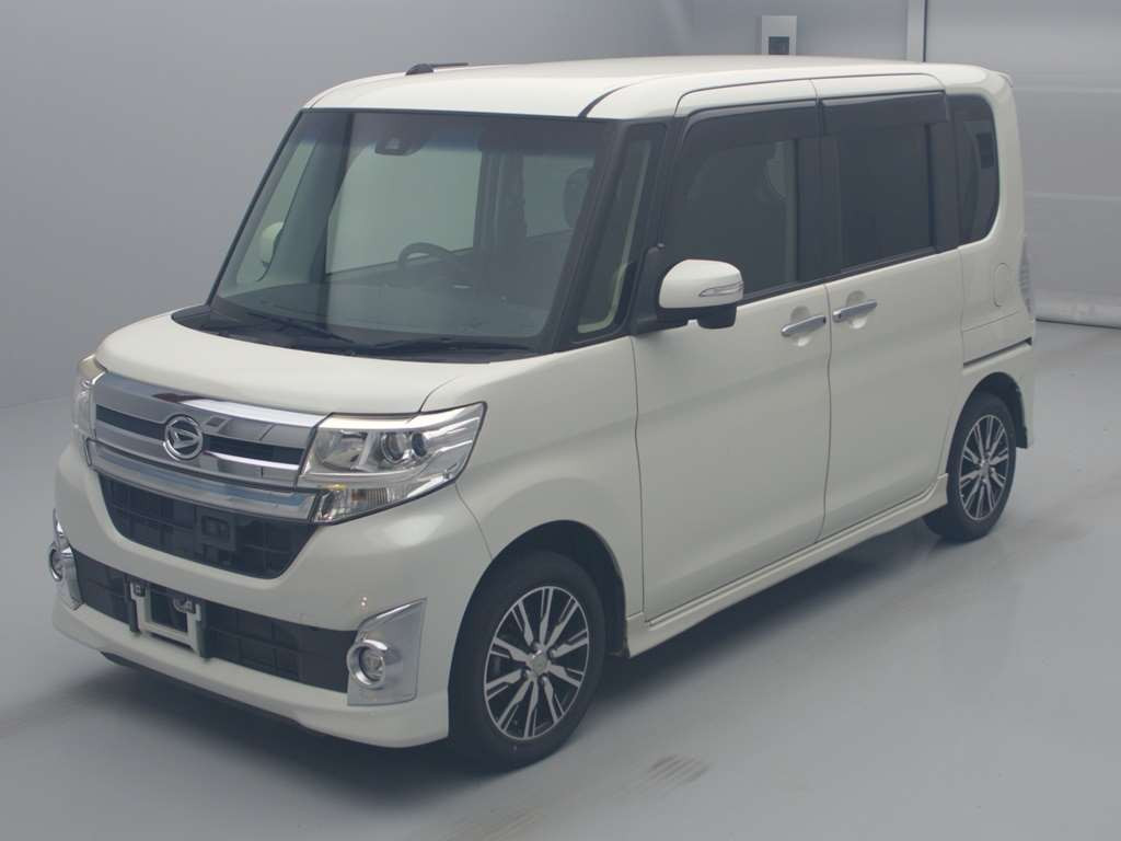 2015 Daihatsu Tanto Custom LA600S[0]