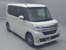 2015 Daihatsu Tanto Custom