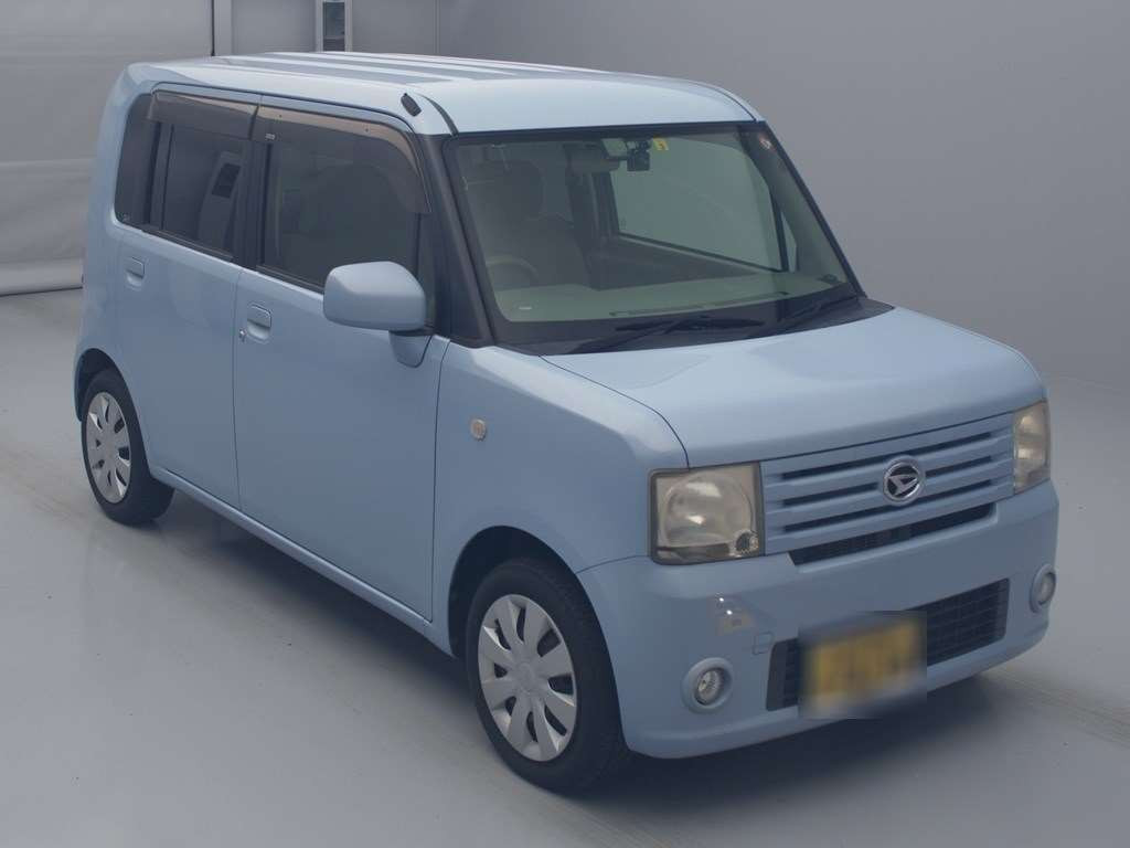 2010 Daihatsu Move Conte L575S[2]