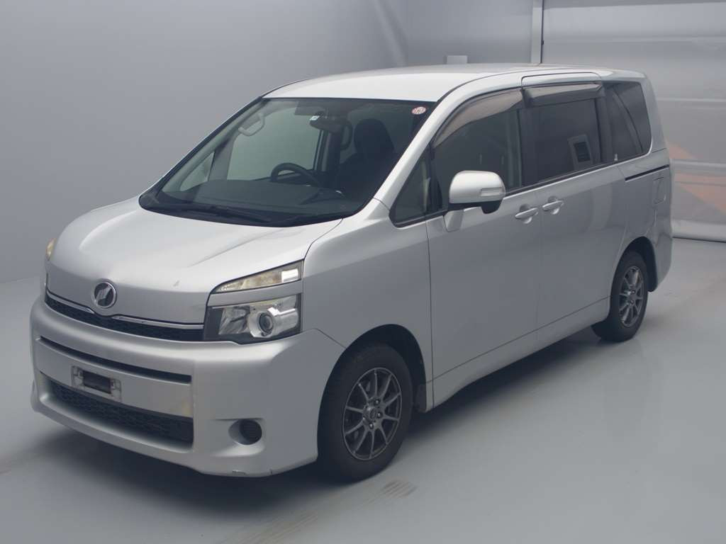 2013 Toyota Voxy ZRR70G[0]