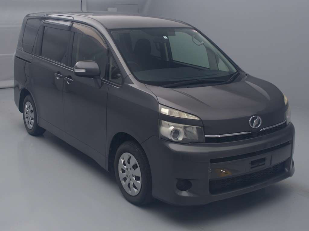 2012 Toyota Voxy ZRR70G[2]