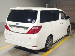 2011 Toyota Alphard