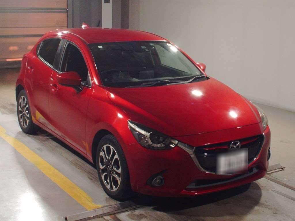 2016 Mazda Demio DJ5FS[2]