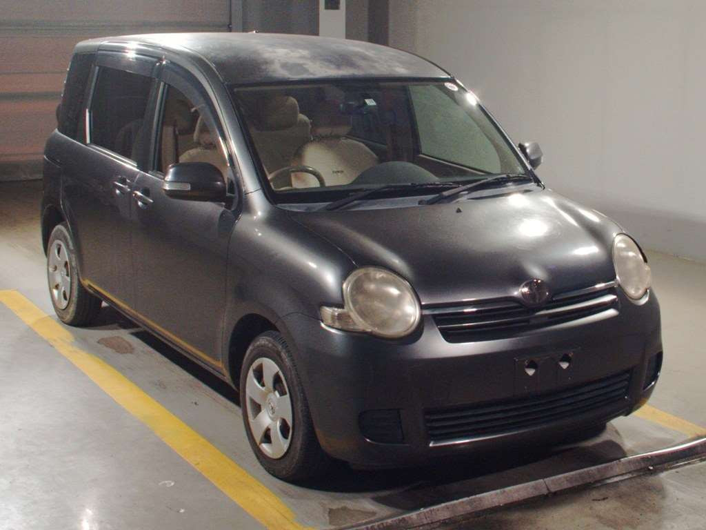 2007 Toyota Sienta NCP81G[2]