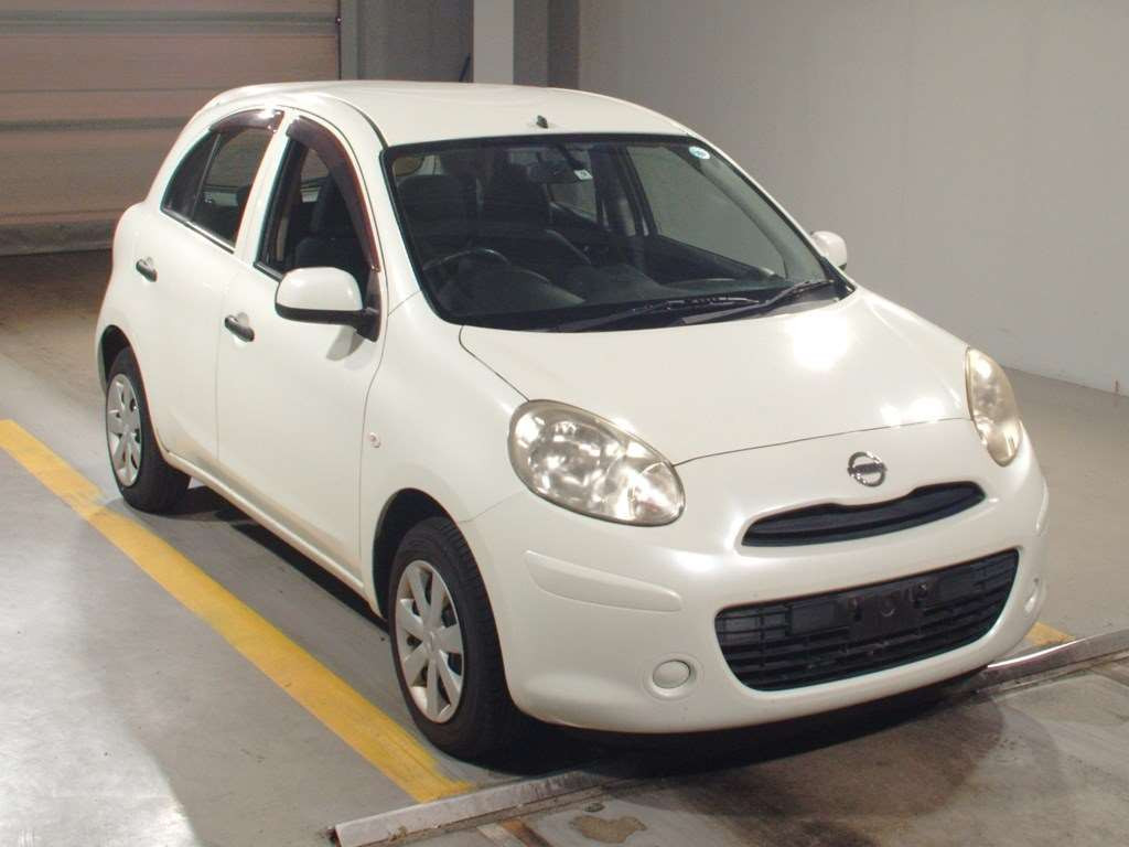 2011 Nissan March K13[2]