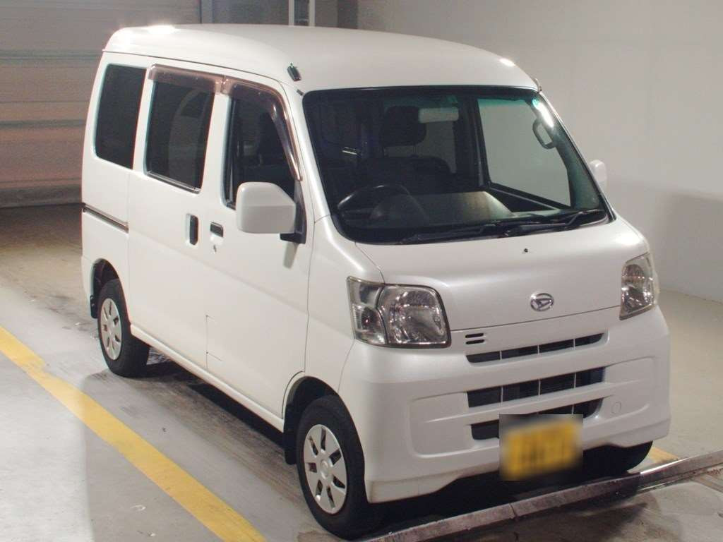 2013 Daihatsu Hijet Cargo S321V[2]