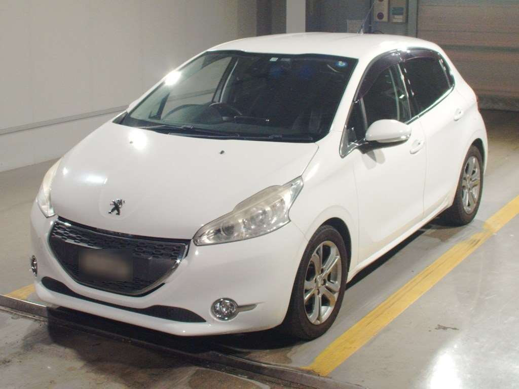 2013 Peugeot 208 A95F01[0]