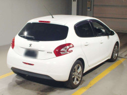 2013 Peugeot 208