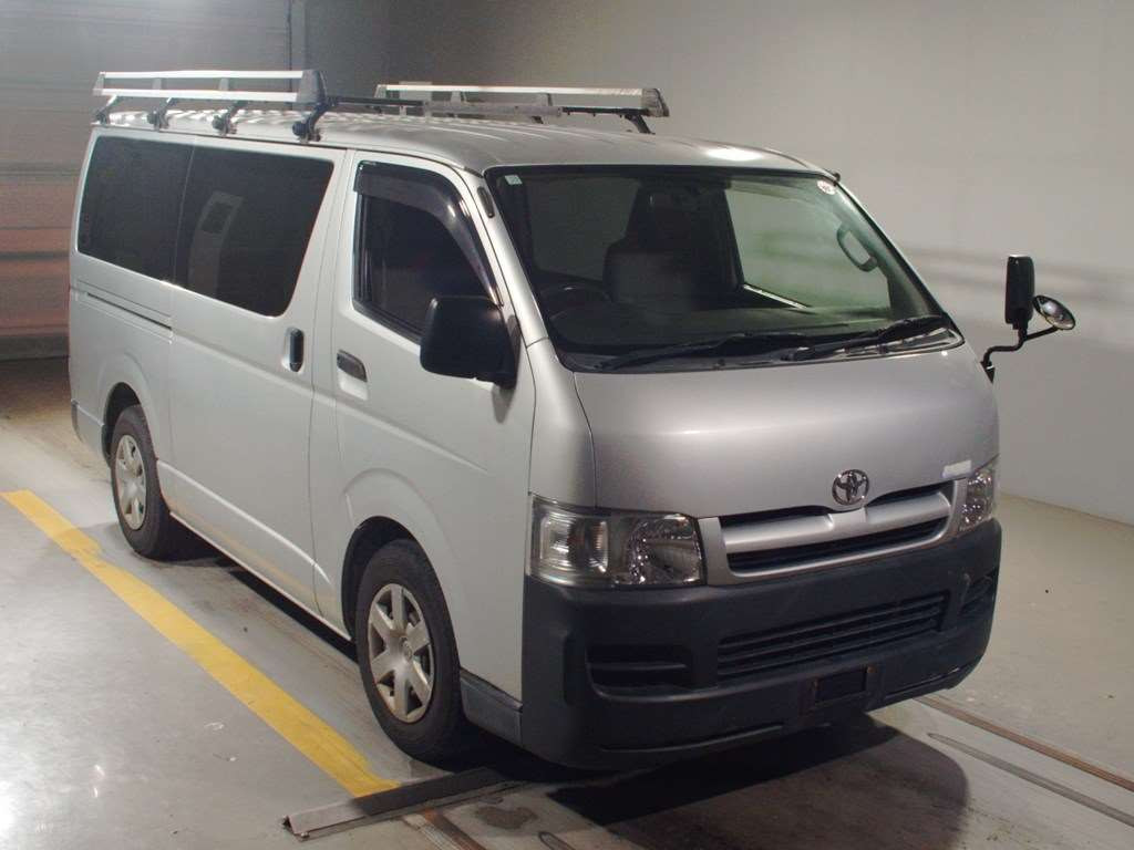 2006 Toyota Hiace Van KDH200V[2]