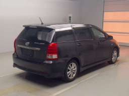 2005 Toyota Wish