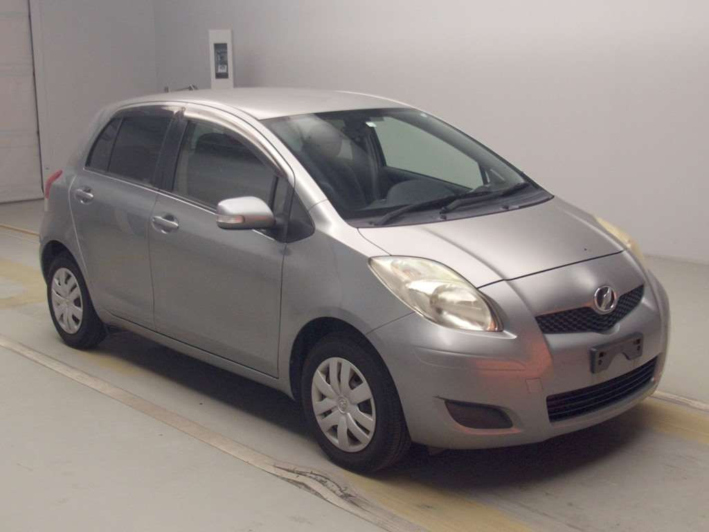 2010 Toyota Vitz KSP90[2]