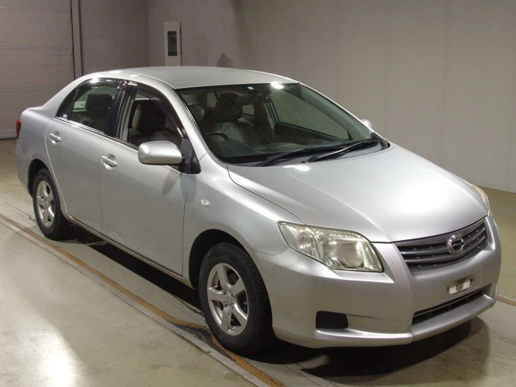 2008 Toyota Corolla Axio NZE141[2]