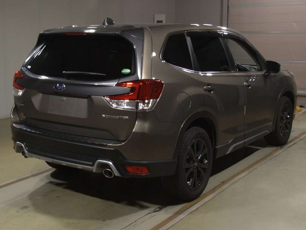 2021 Subaru Forester SK5[1]