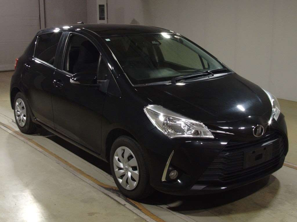 2019 Toyota Vitz KSP130[2]