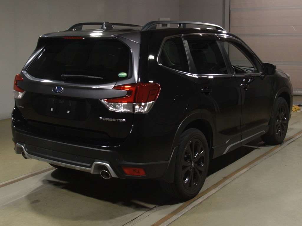 2021 Subaru Forester SK5[1]