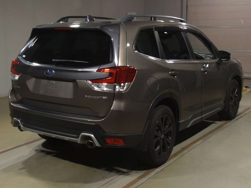 2021 Subaru Forester SK5[1]