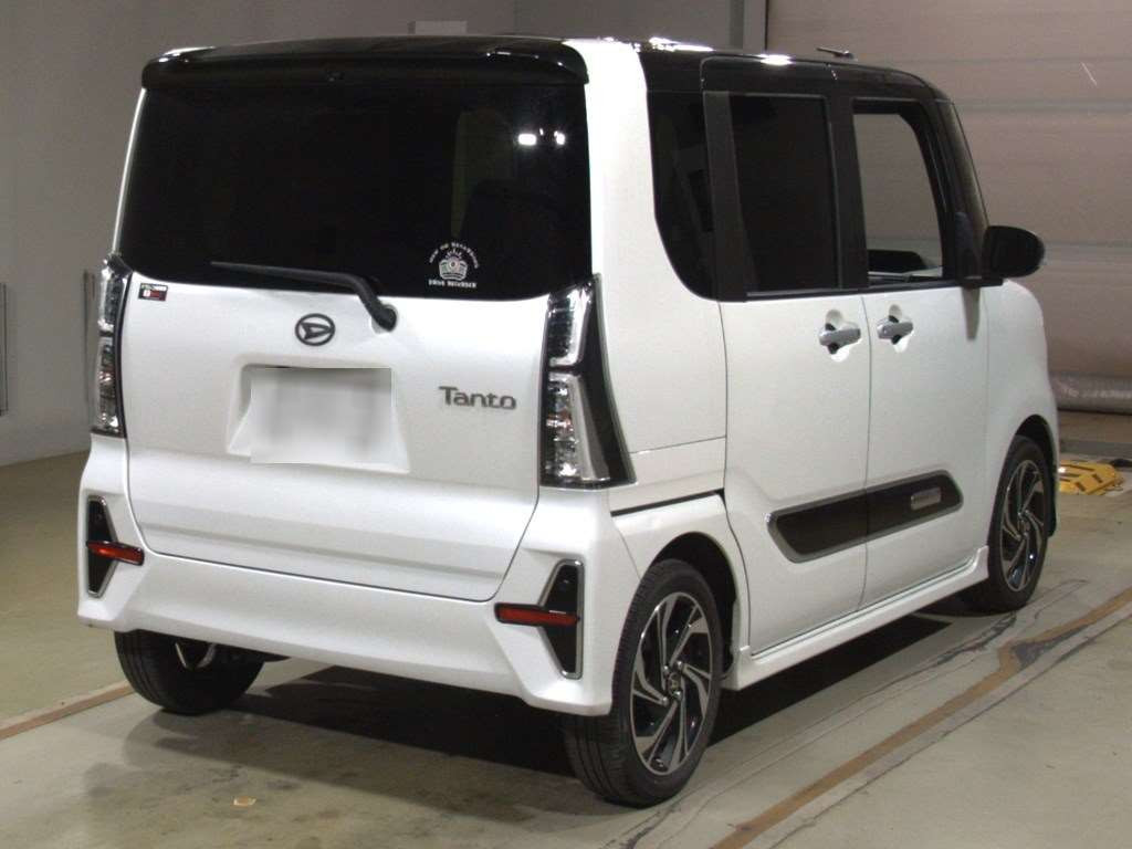 2022 Daihatsu Tanto LA650S[1]