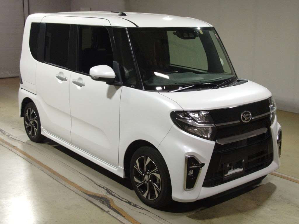 2019 Daihatsu Tanto Custom LA650S[2]