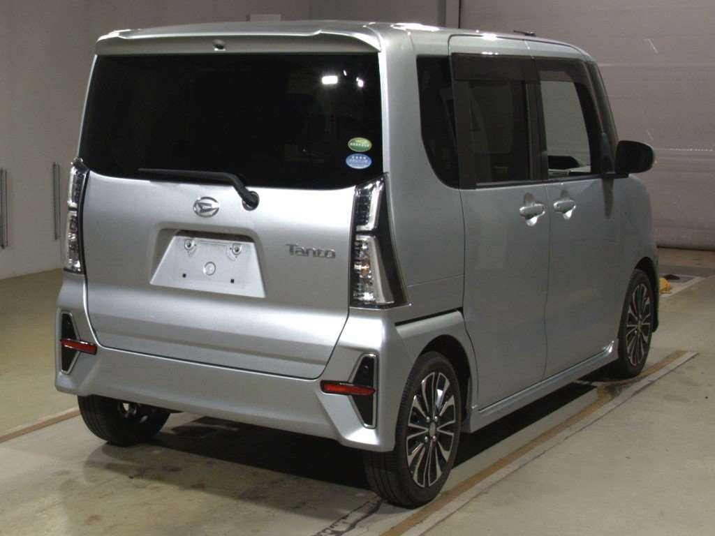 2019 Daihatsu Tanto Custom LA650S[1]