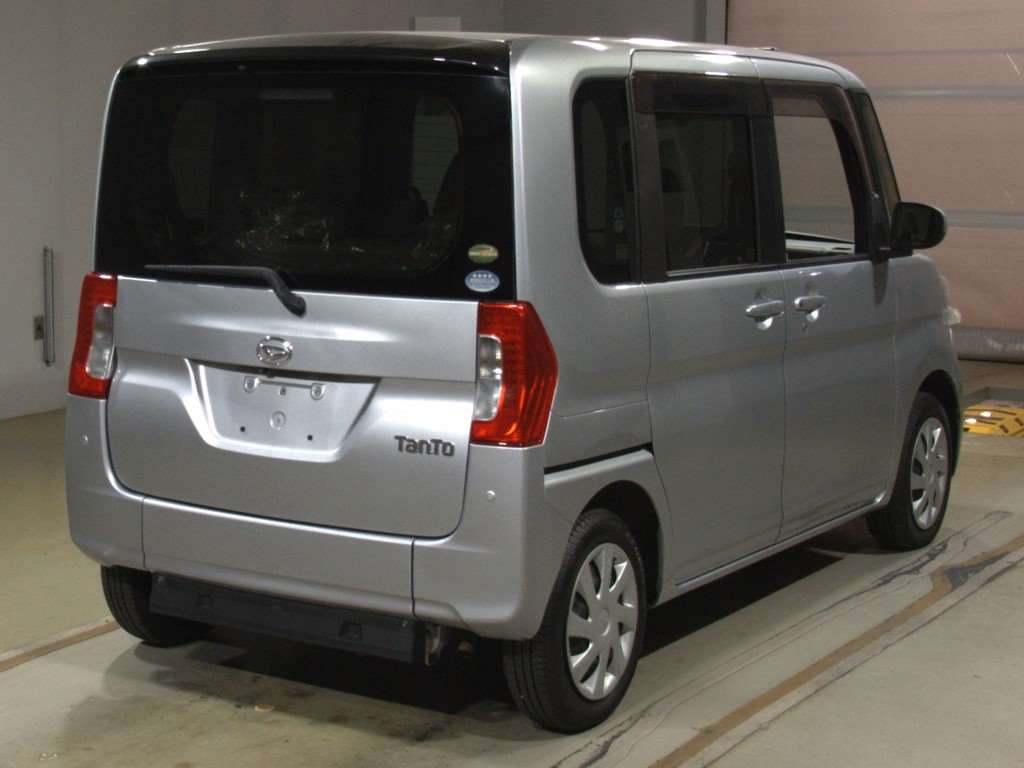 2018 Daihatsu Tanto LA600S[1]