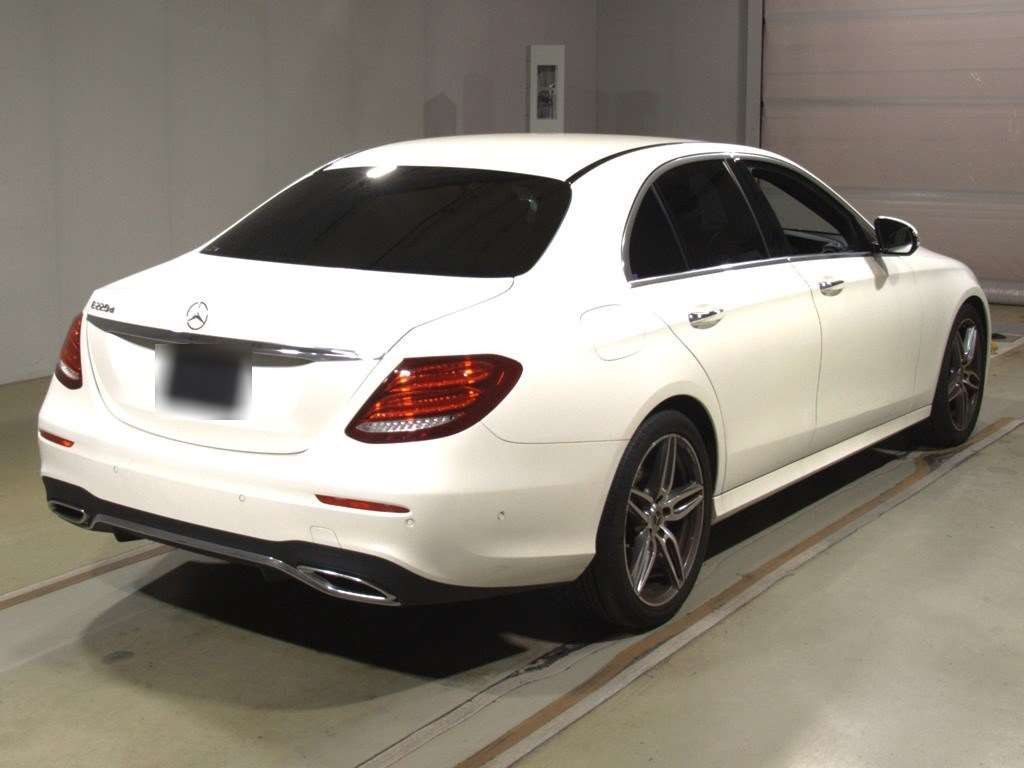 2018 Mercedes Benz E-Class 213004C[1]