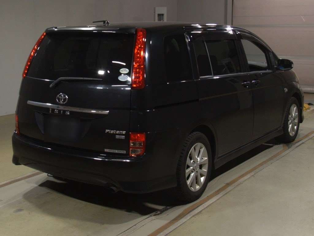 2010 Toyota Isis ZGM11W[1]