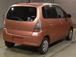 2004 Nissan Moco