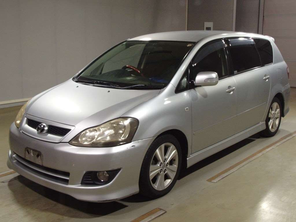 2004 Toyota Ipsum ACM21W[0]