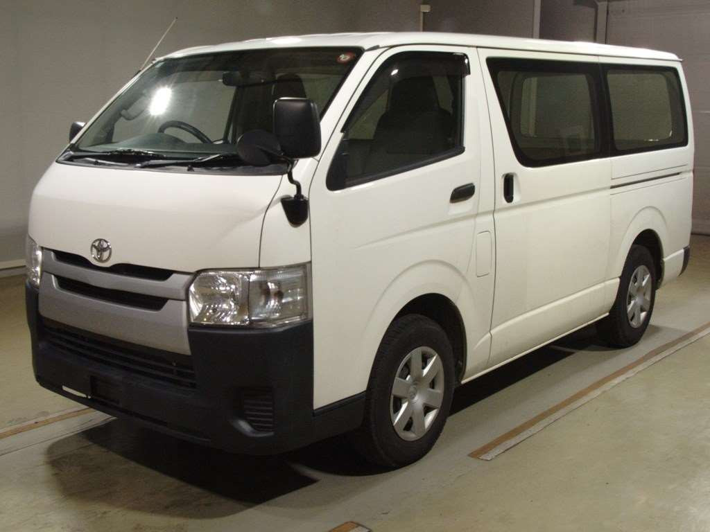 2018 Toyota Regiusace Van TRH200V[0]