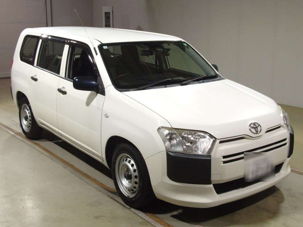 2017 Toyota Probox NCP160V[2]