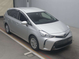 2019 Toyota Prius alpha