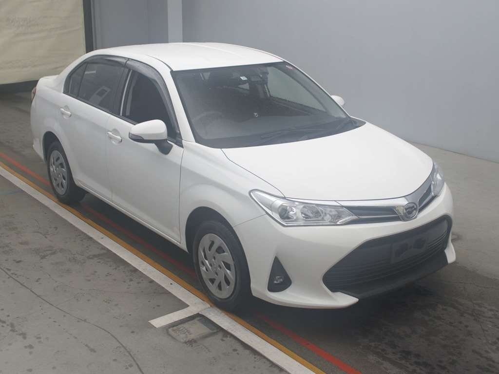 2019 Toyota Corolla Axio NZE164[2]