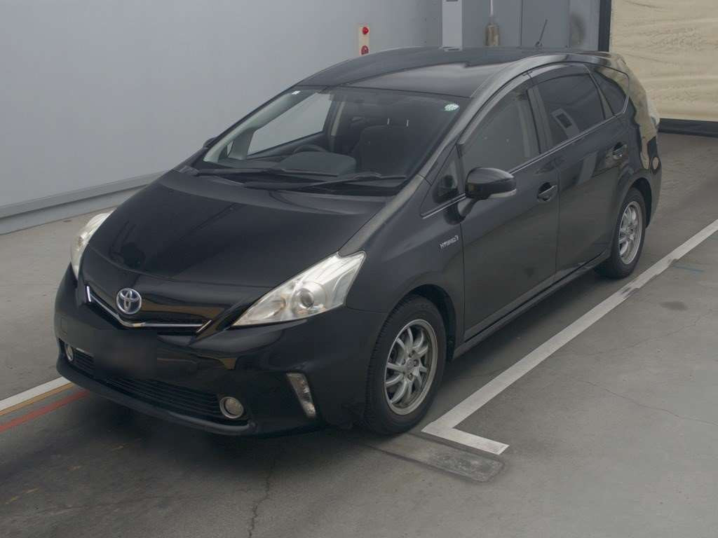 2013 Toyota Prius alpha ZVW40W[0]