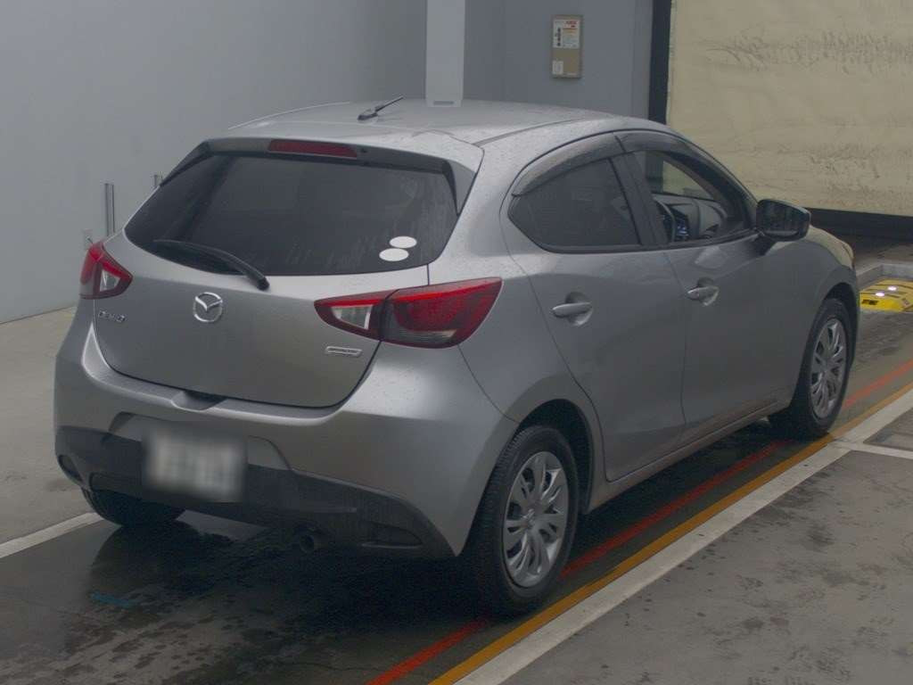 2015 Mazda Demio DJ3FS[1]