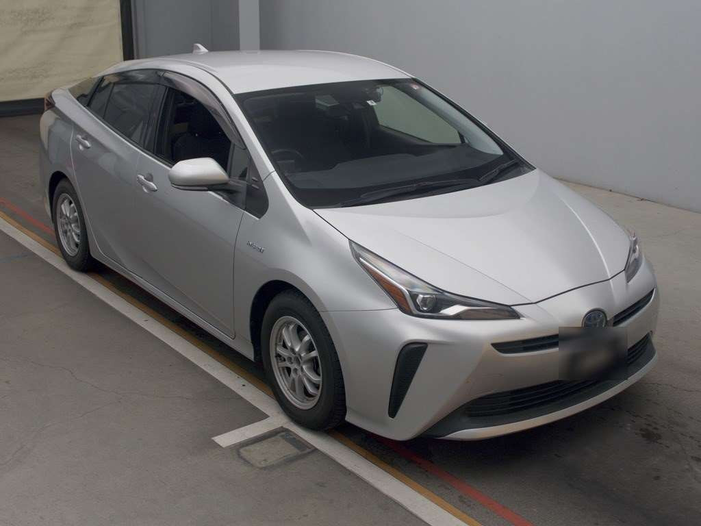 2019 Toyota Prius ZVW51[2]