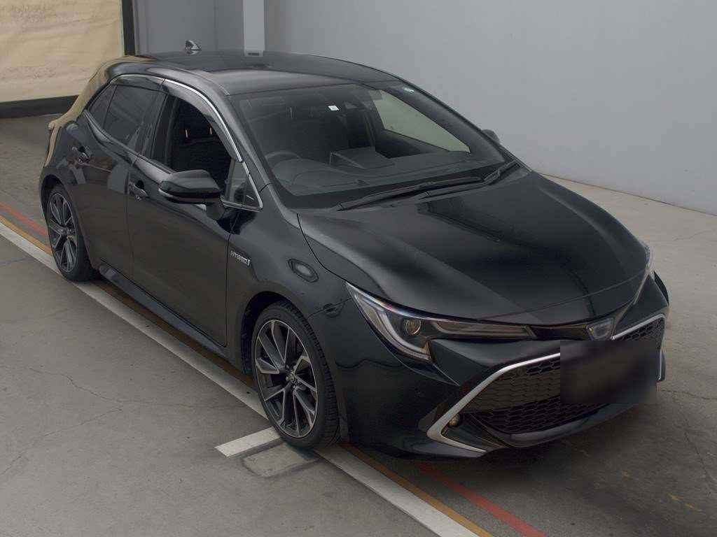 2019 Toyota Corolla Sports ZWE211H[2]