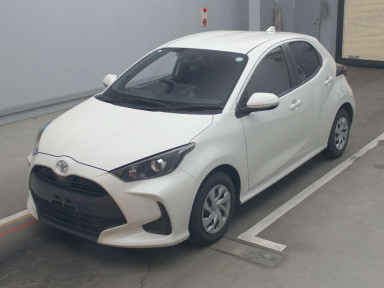 2021 Toyota YARIS