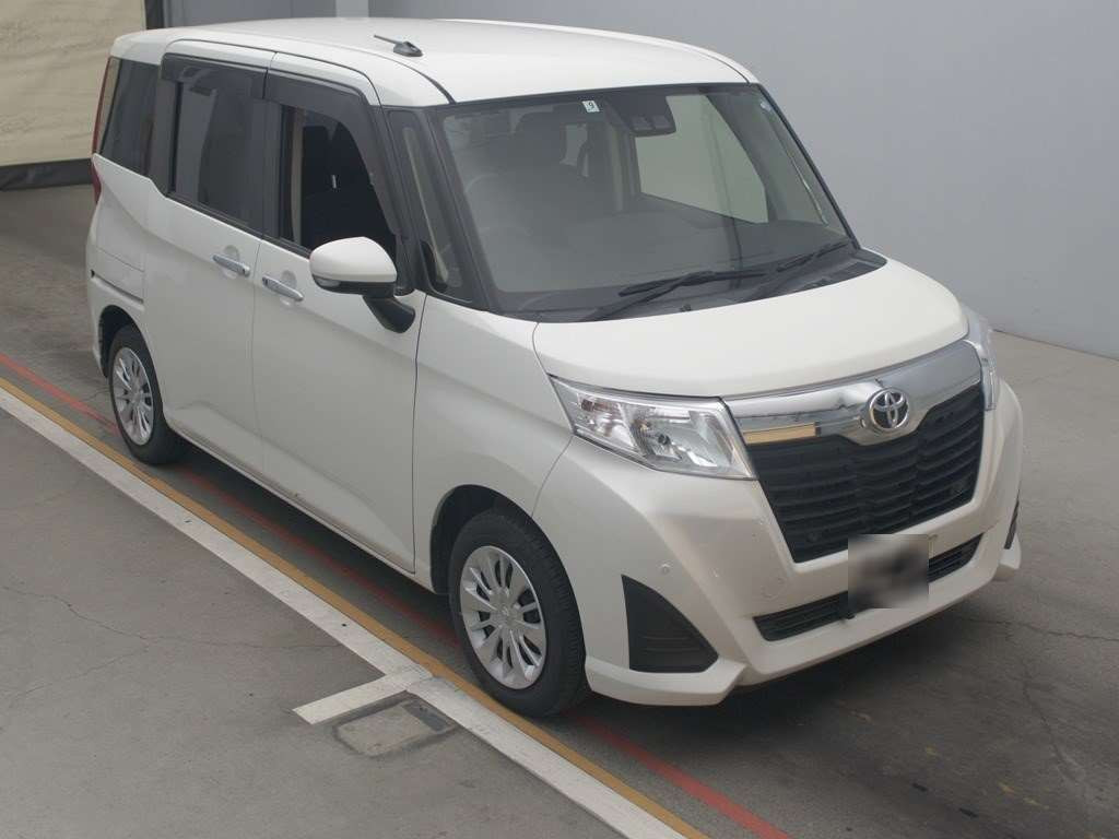 2019 Toyota Roomy M910A[2]