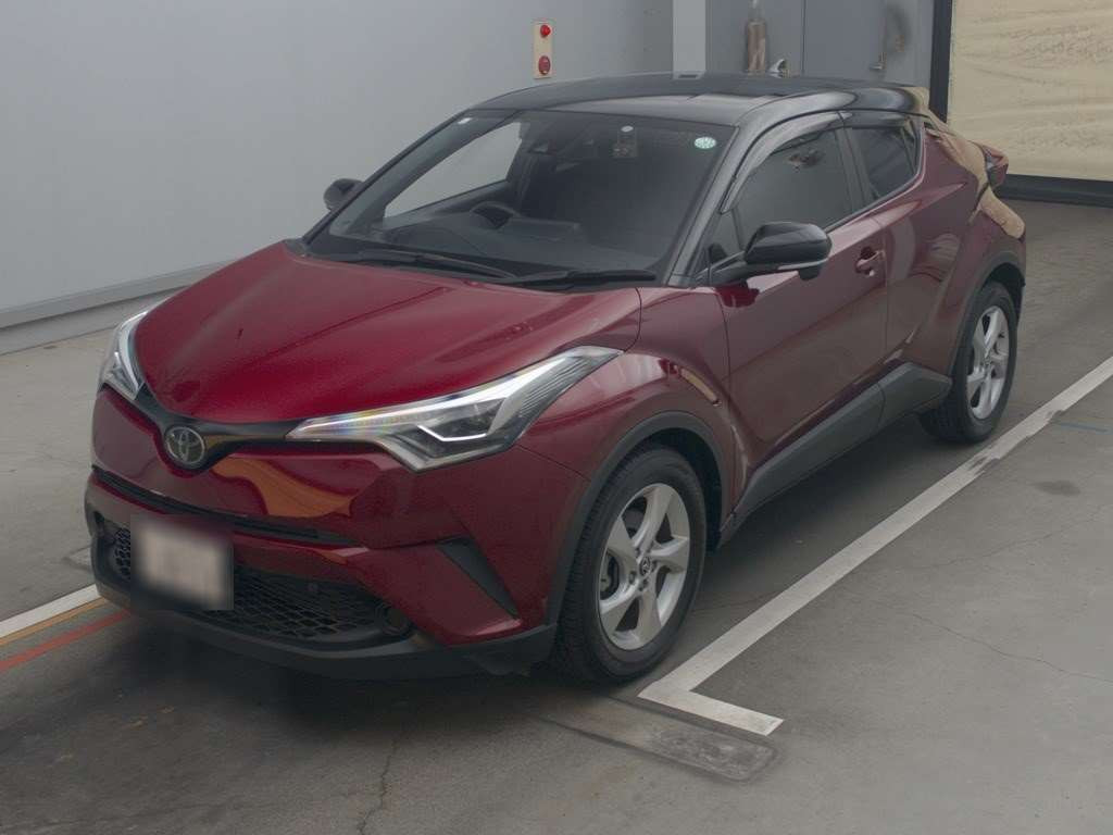 2019 Toyota C-HR NGX10[0]