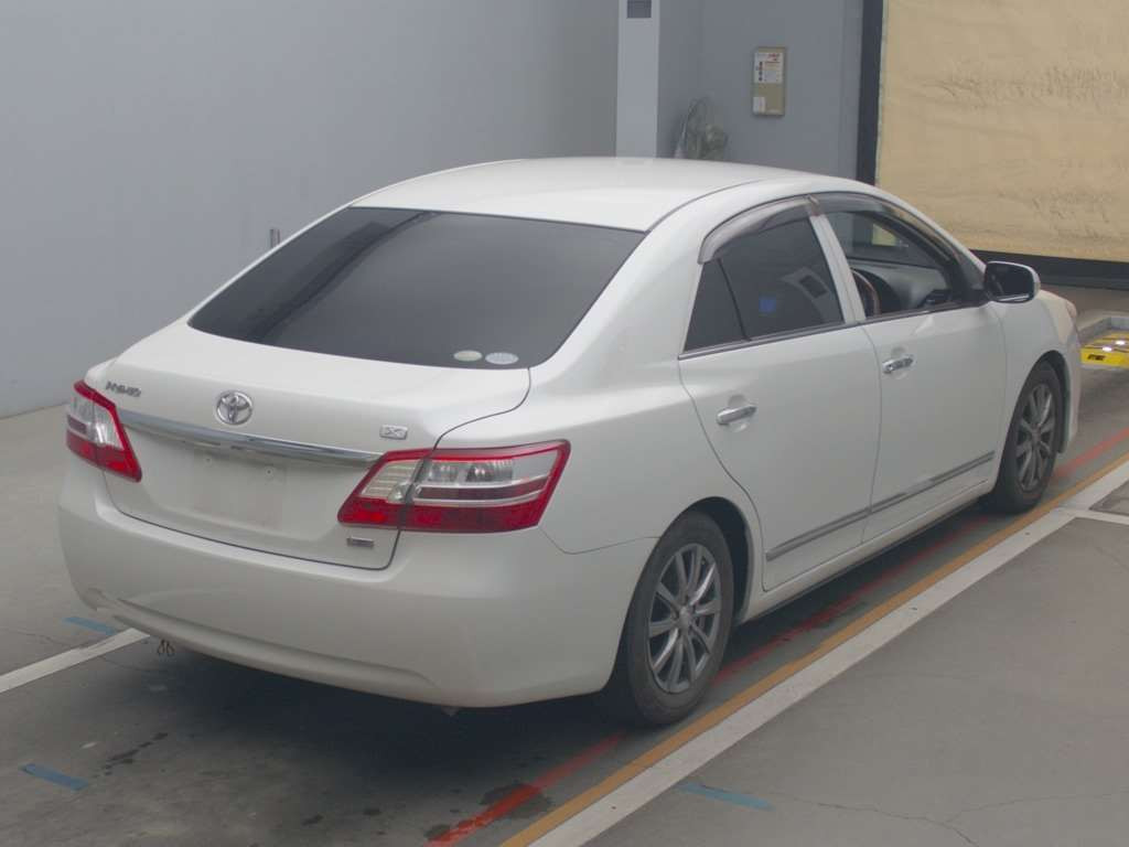 2011 Toyota Premio ZRT260[1]