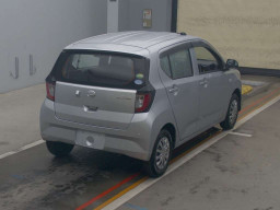 2019 Daihatsu Mira es